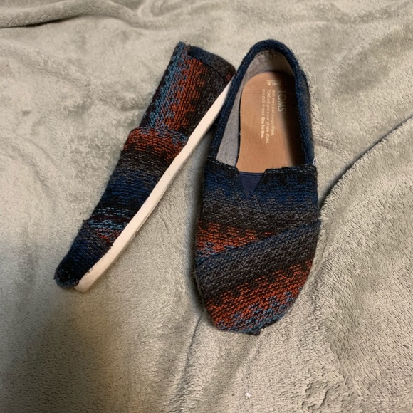 Toms Shoes - Patterned Black, Red, and Blue